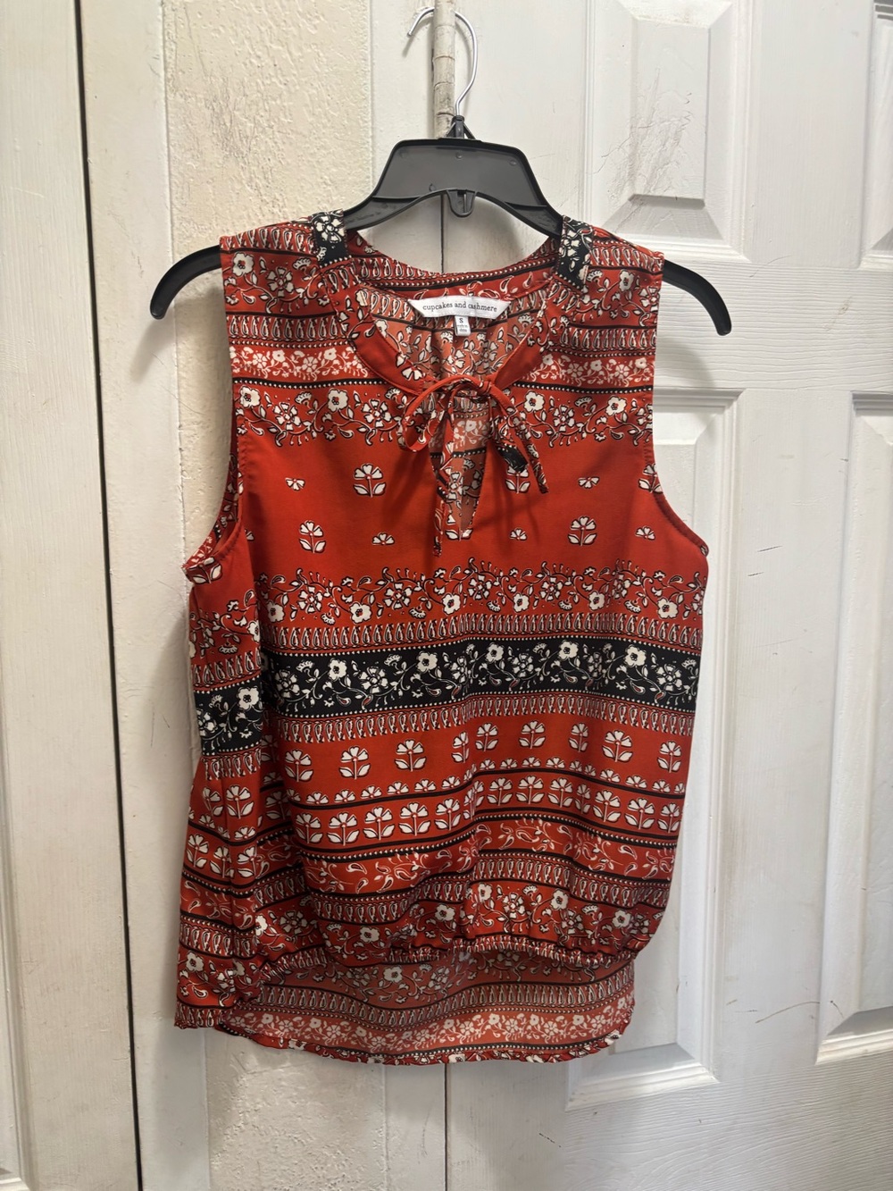 cupcakes & cashmere Rust Red Boho Tie-Neck Sleeveless Blouse